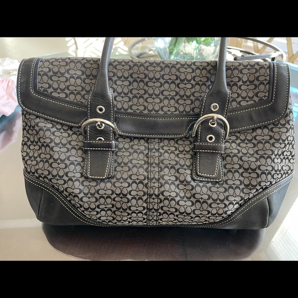 Large Coach canvas ‘C’ purse - Picture 2 of 9